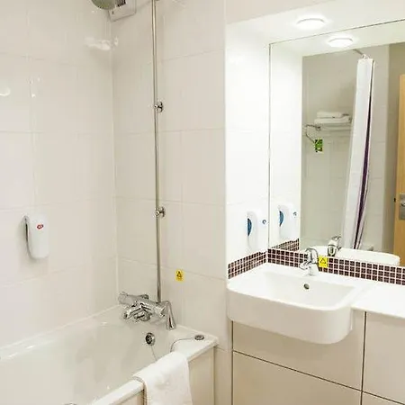 Premier Skipton North Hotel 3*